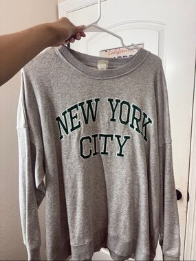 H&M Gray 'NEW YORK CITY' Pullover Sweatshirt with Green Lettering